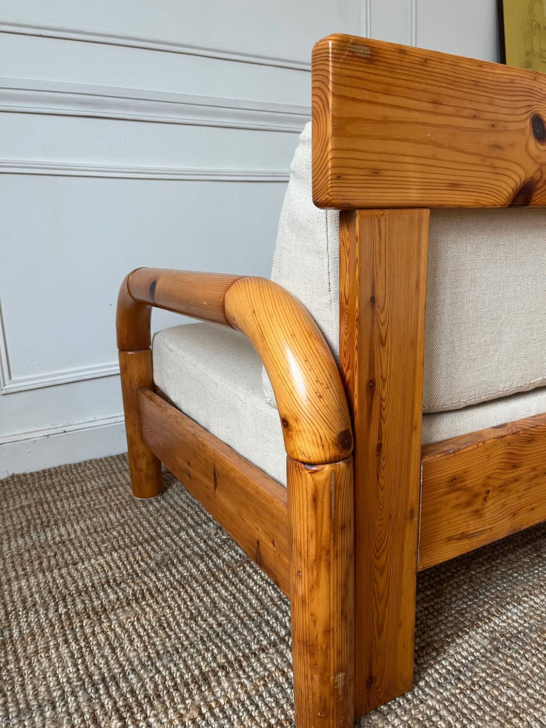 Fauteuil en pin massif esprit chalet