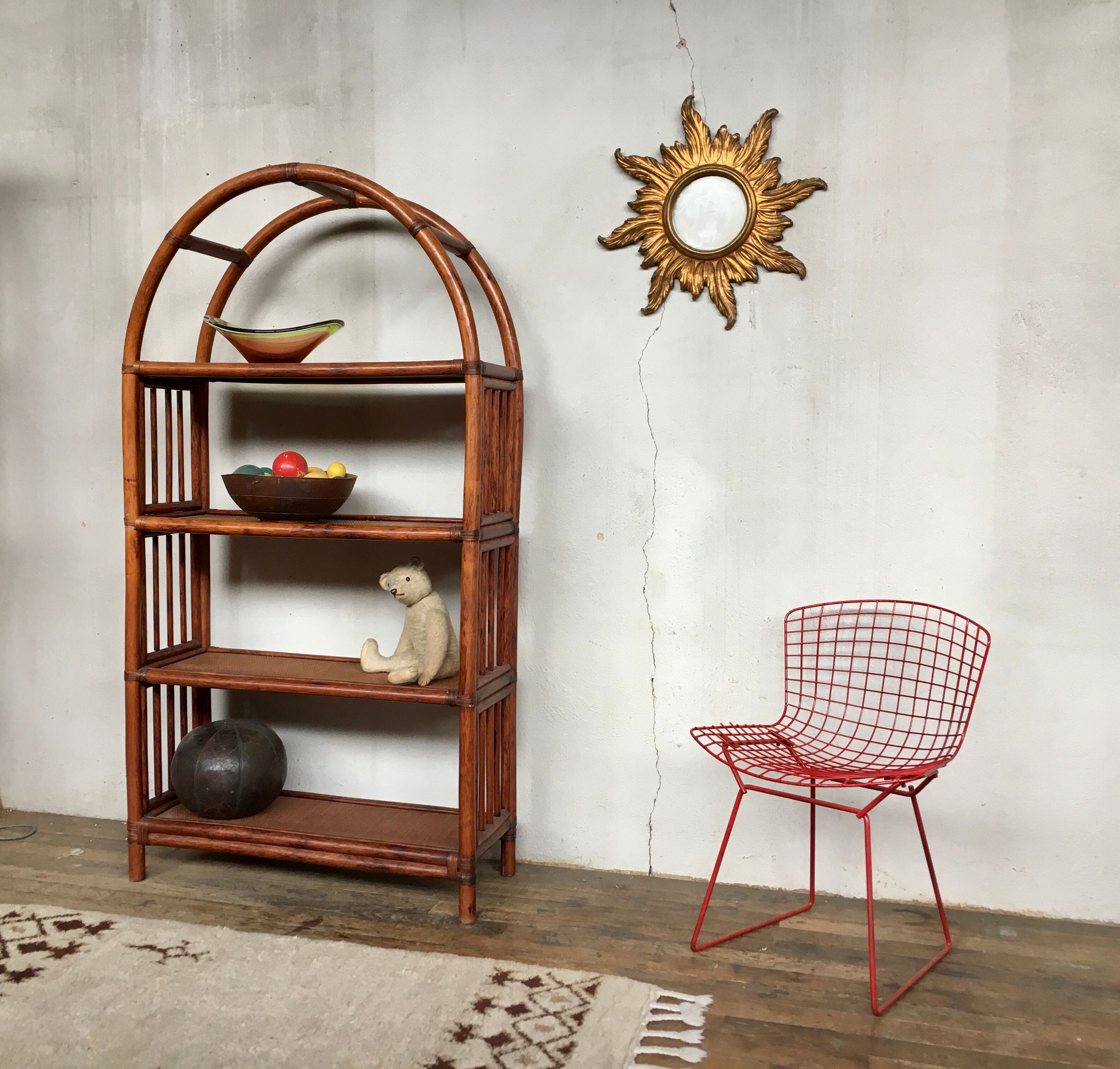 Etagère bibliothèque en rotin osier bambou naturel ancien 1950