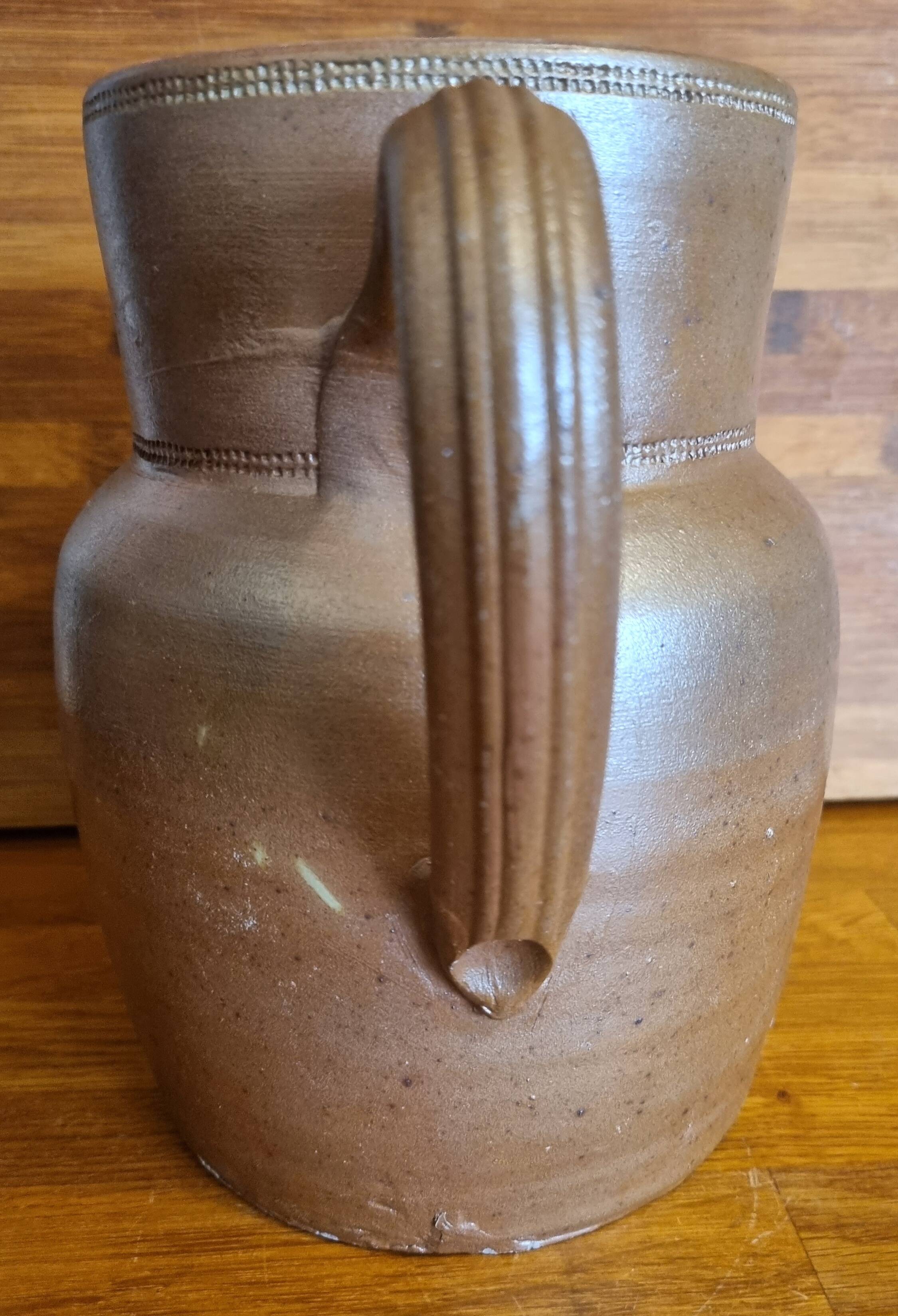 Large vintage brown stoneware pitcher 2L
