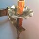 Applies two fires and fleur-de-lys in hammered wrought iron and patina in the old way in the medieval taste