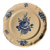 1900 vintage Villeroy and Boch dinner and soup plates