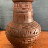 Trio of vintage vases in chiselled terracotta