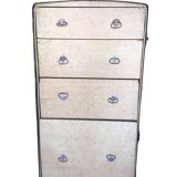 Antique vertical cabin trunk – 109 cm – parchment interior