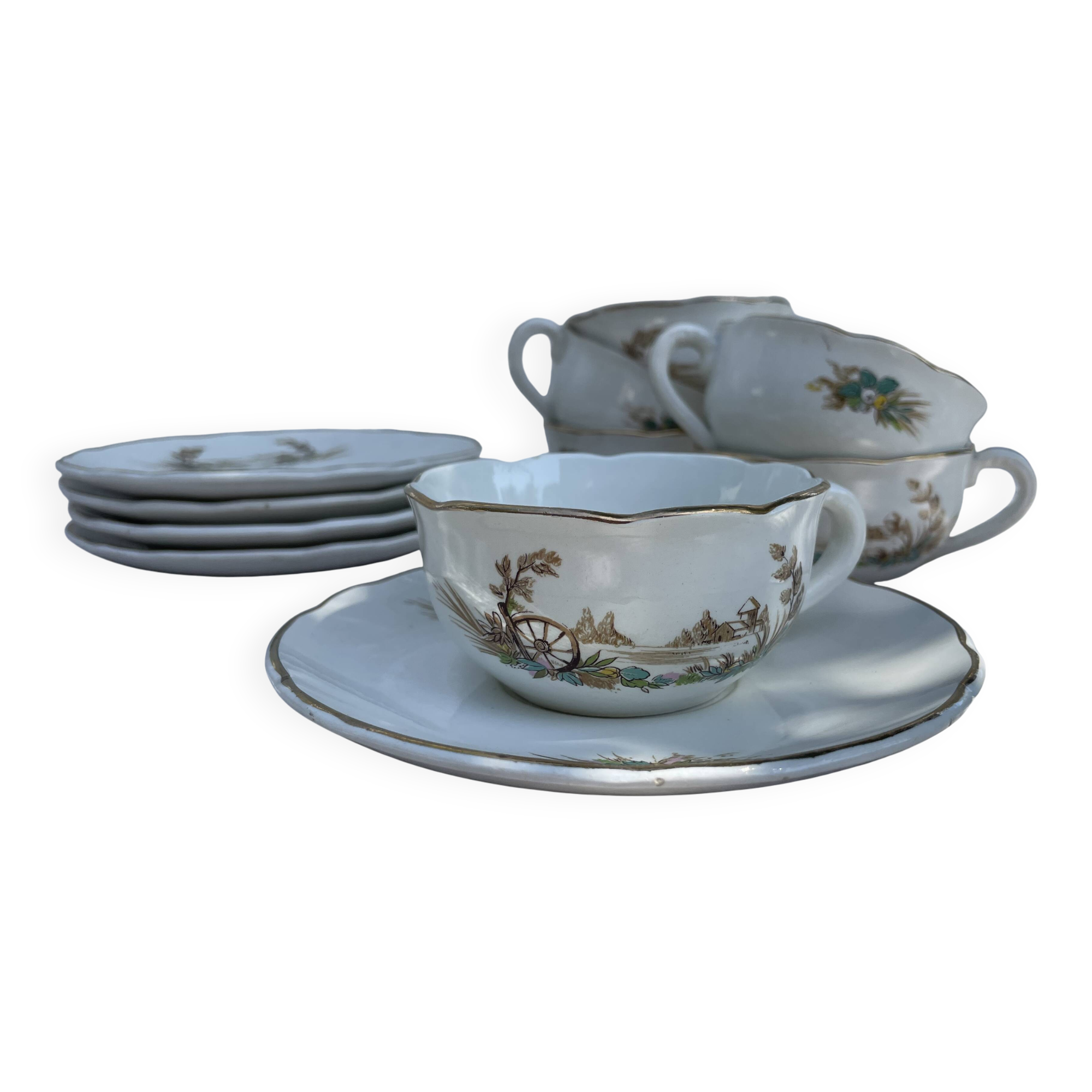 Vintage set of 5 porcelain plates and 5 cups – Digoin Sarreguemines