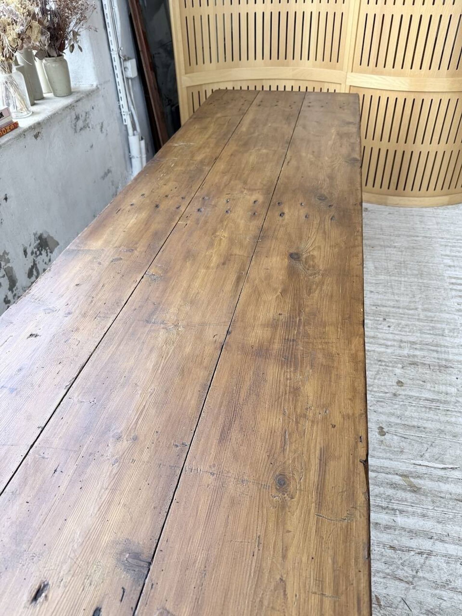 XXL trestle farm table 4m and its benches