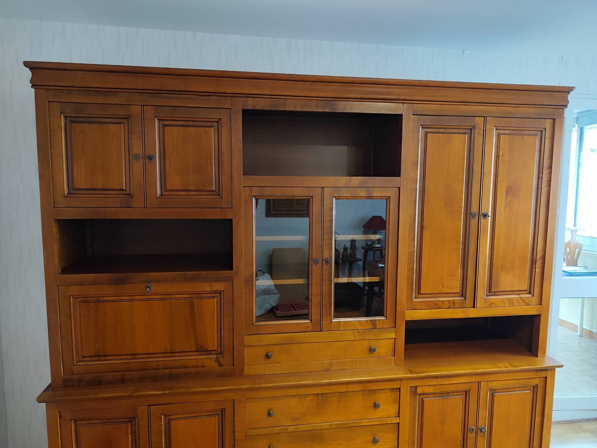Cherry wood sideboard made by a master cabinetmaker - 1980