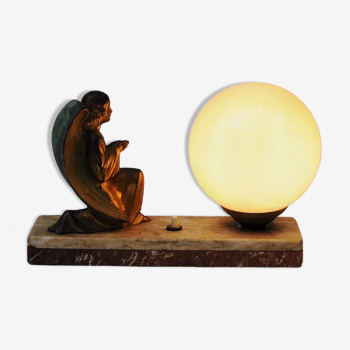 Lampe de table art déco angel avec globe en verre blanc france des années 1930
