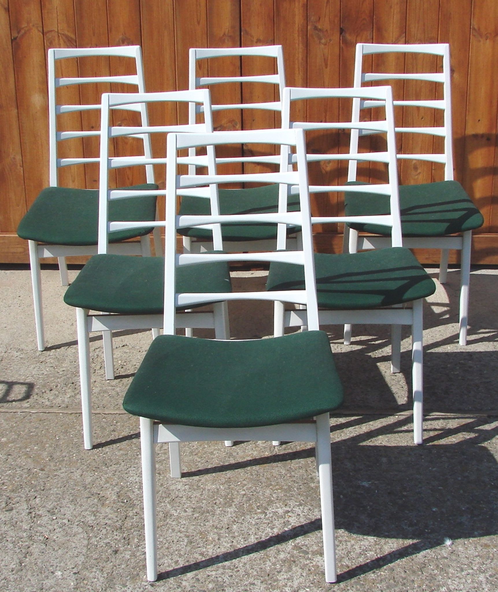 Ensemble de 6 chaises, 70