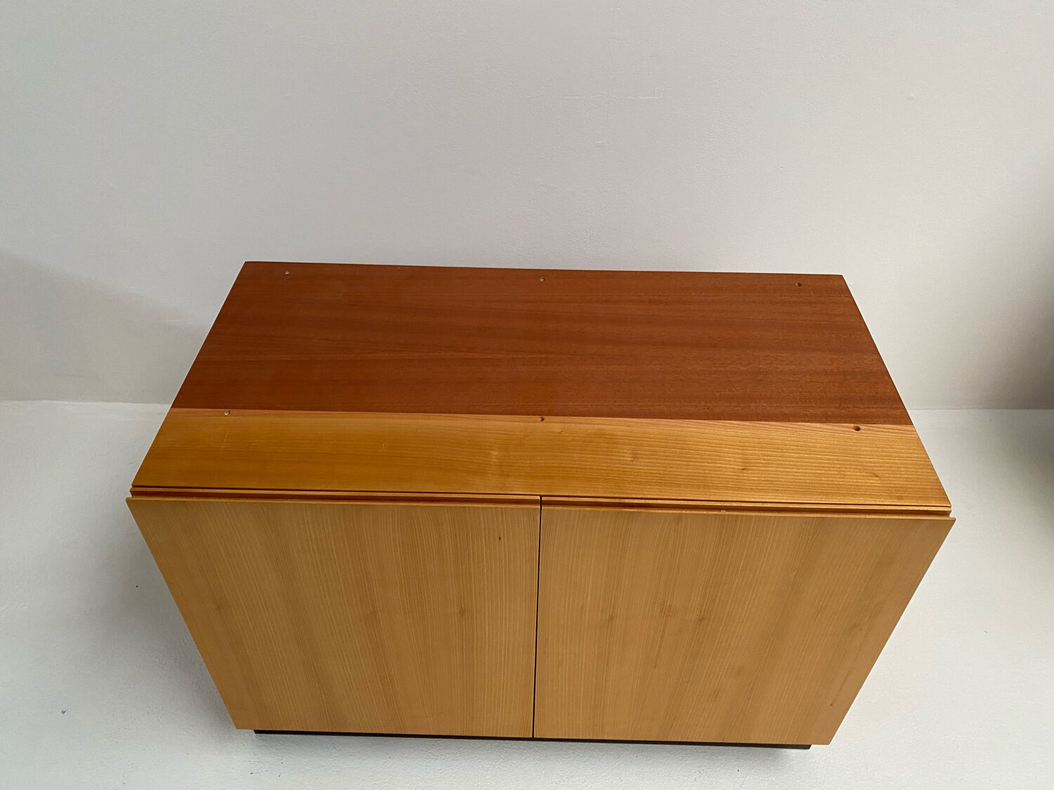 Buffet vintage scandinave