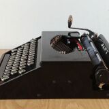 Typewriter Japy P6