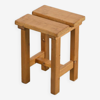 Tabouret en pin massif, France vers 1970