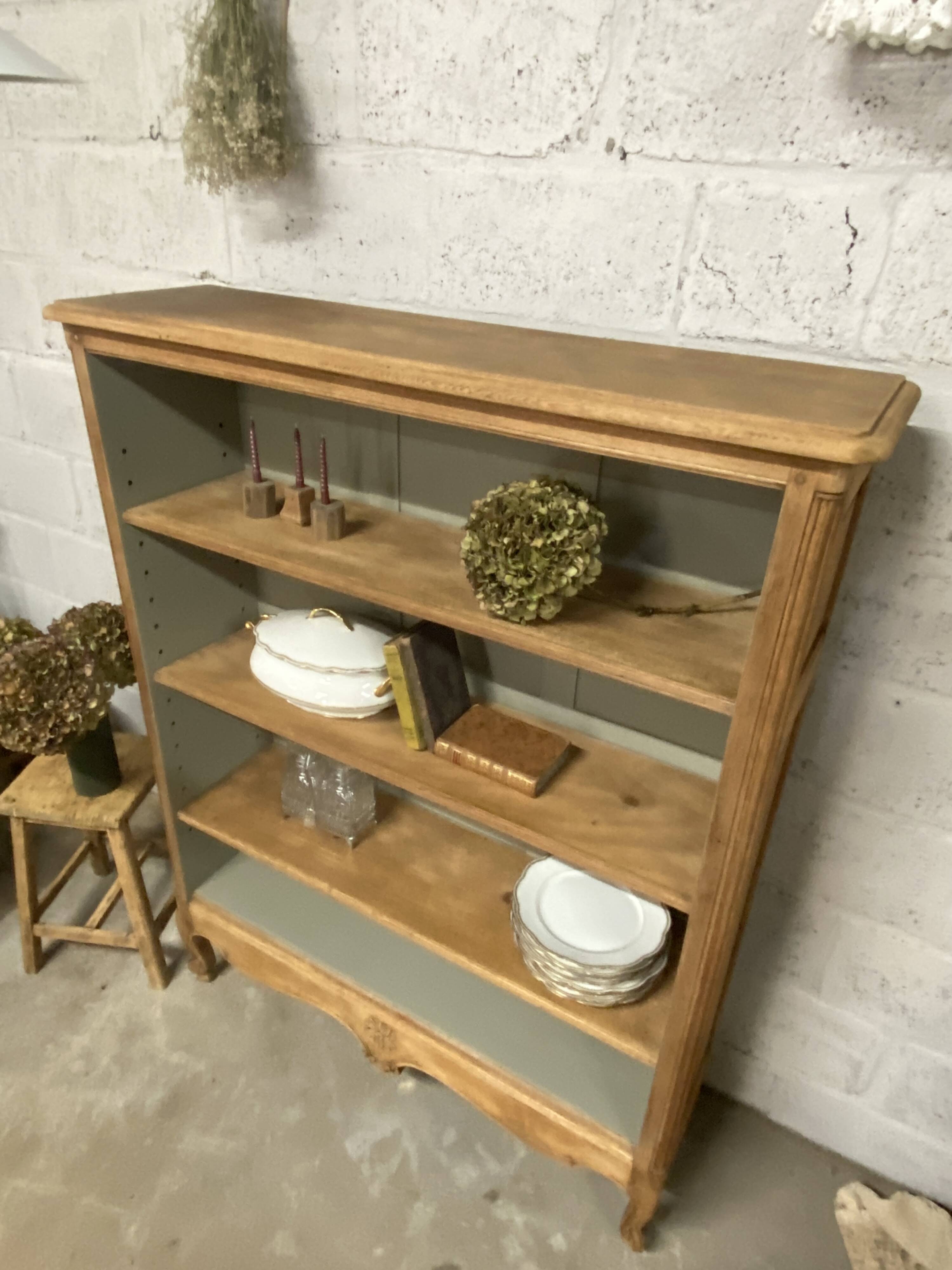 Antique bookcase/china cabinet