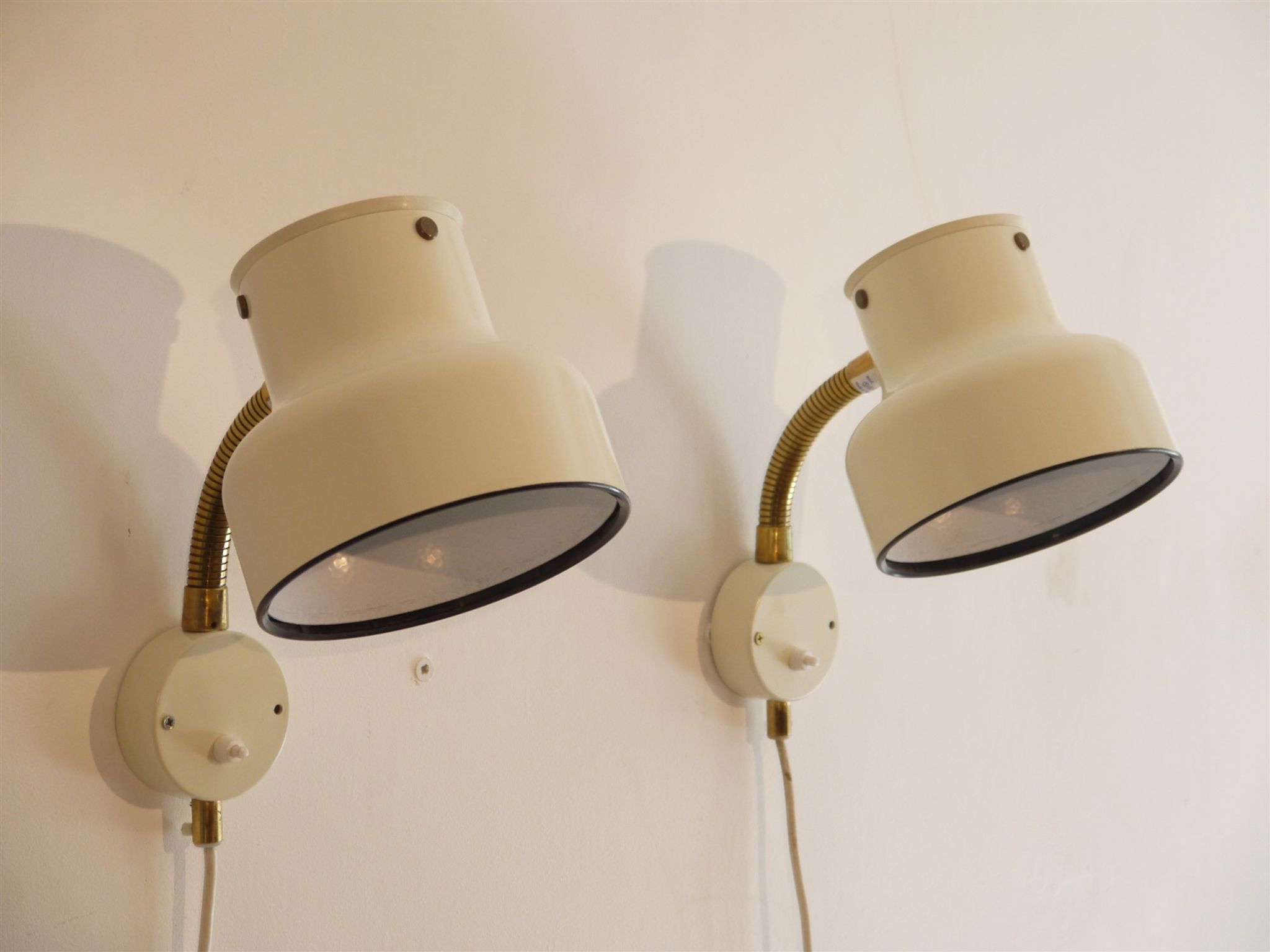 Pair of Scandinavian appliques "Bumling" by Anders Pehrson for Ateljé Lyktan 1970