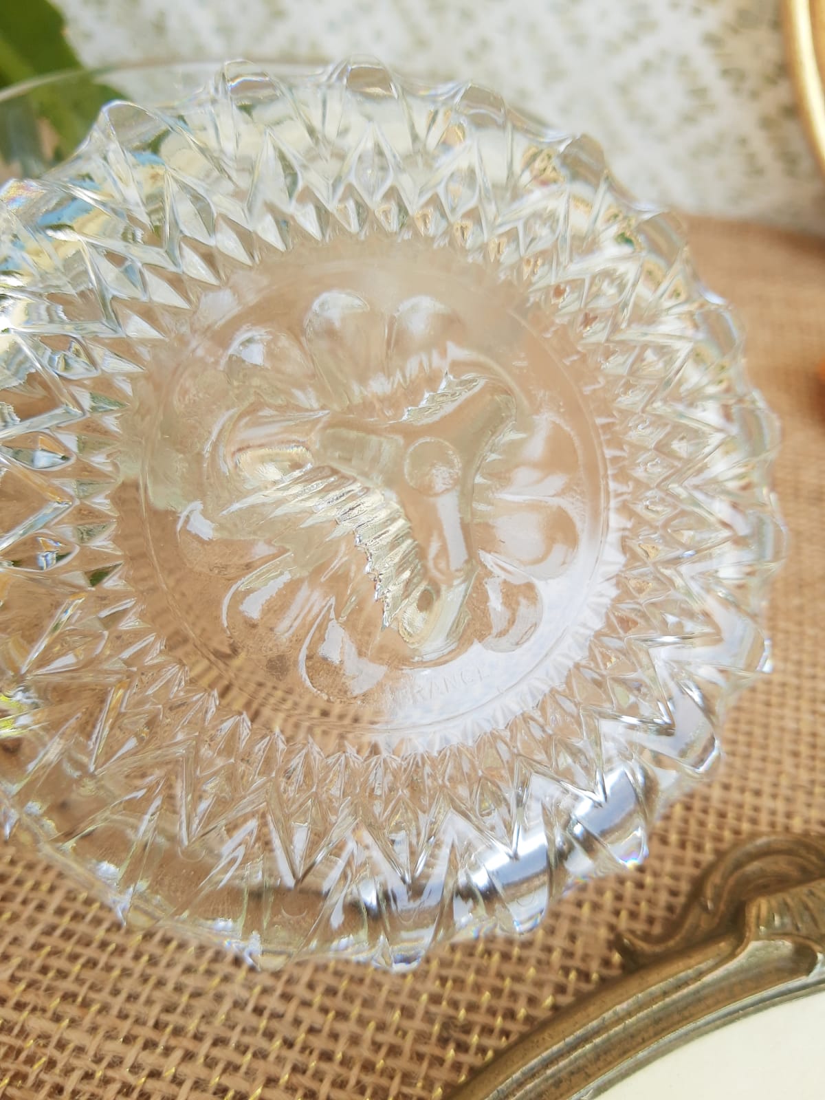 Candy maker in chiseled glass Reims France