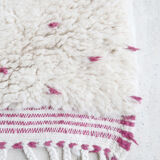 Berber carpet Blessed Ouarain with pink dots fushia and white