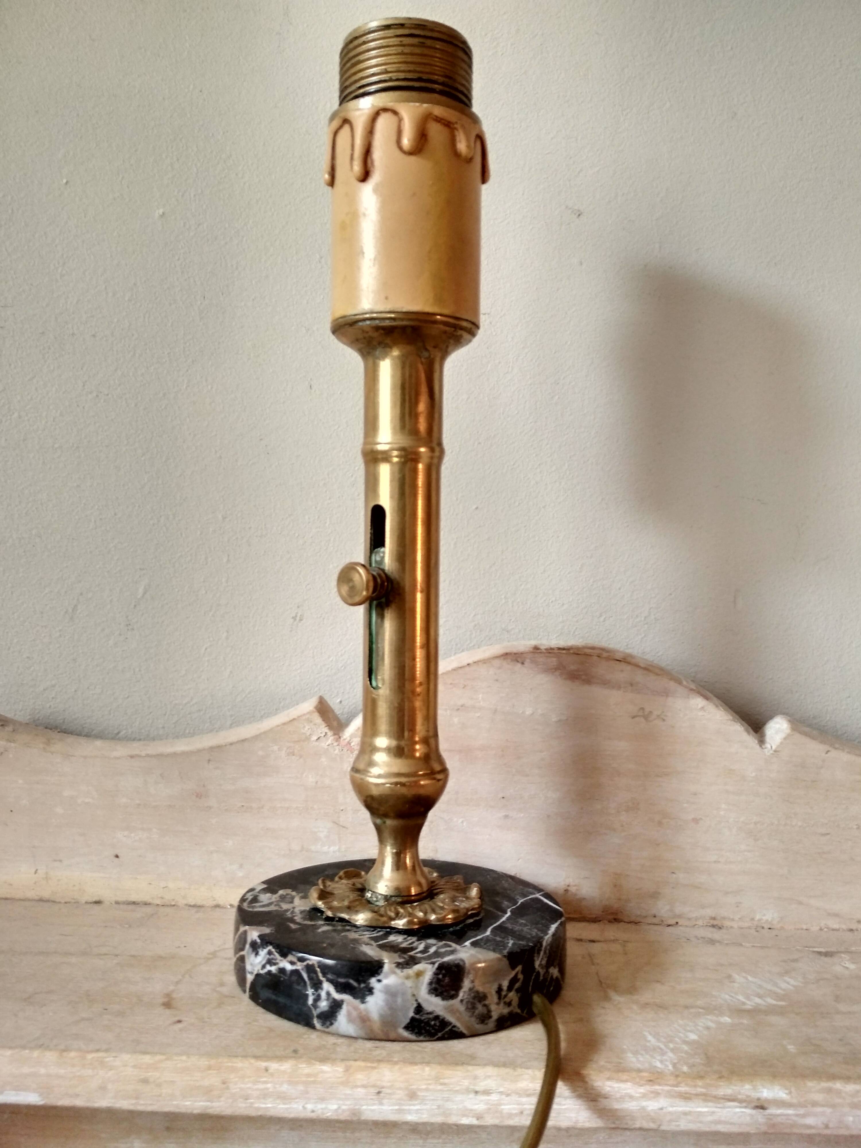 Table lamp with brass candle holder and marble base