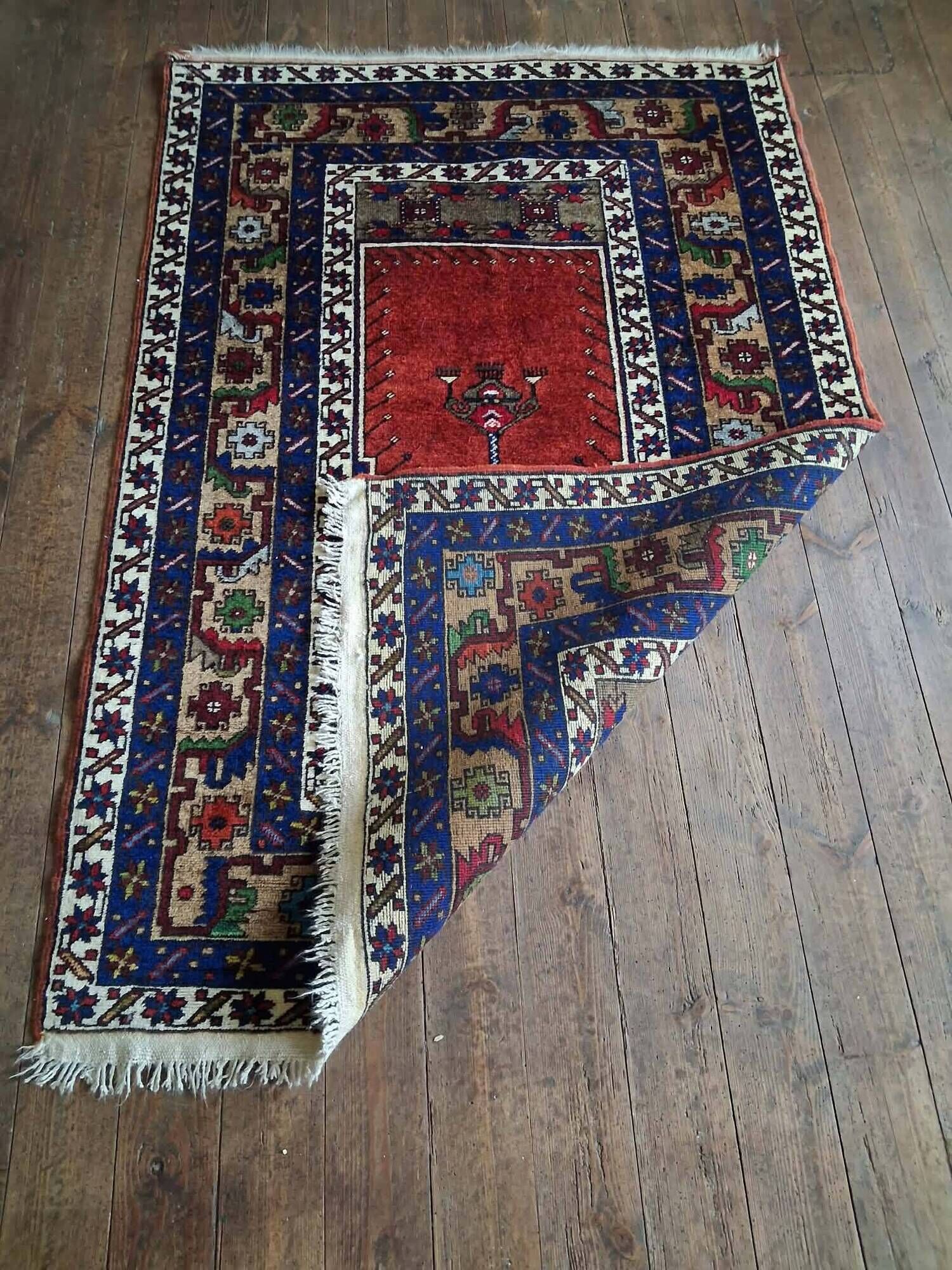Handmade Anatolian carpet Yahyahli 176x112cm