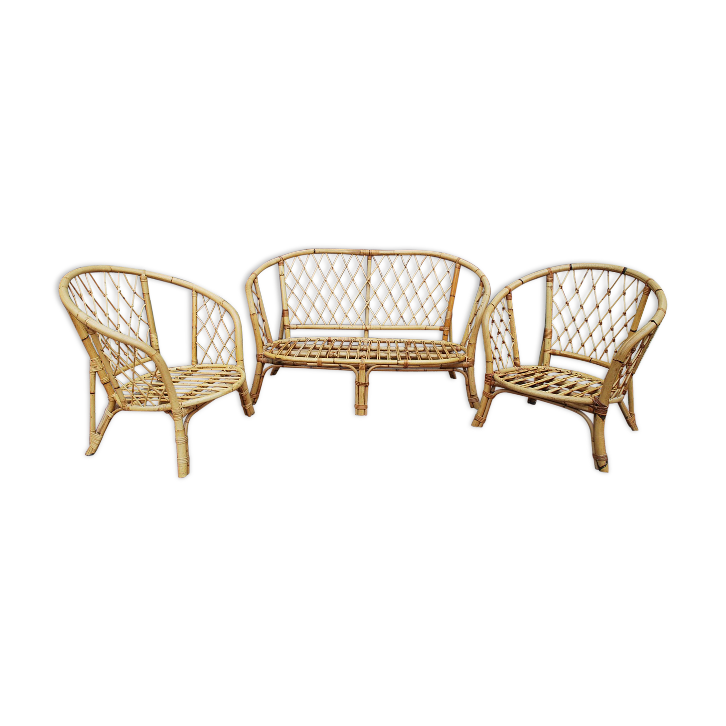 Rattan lounge