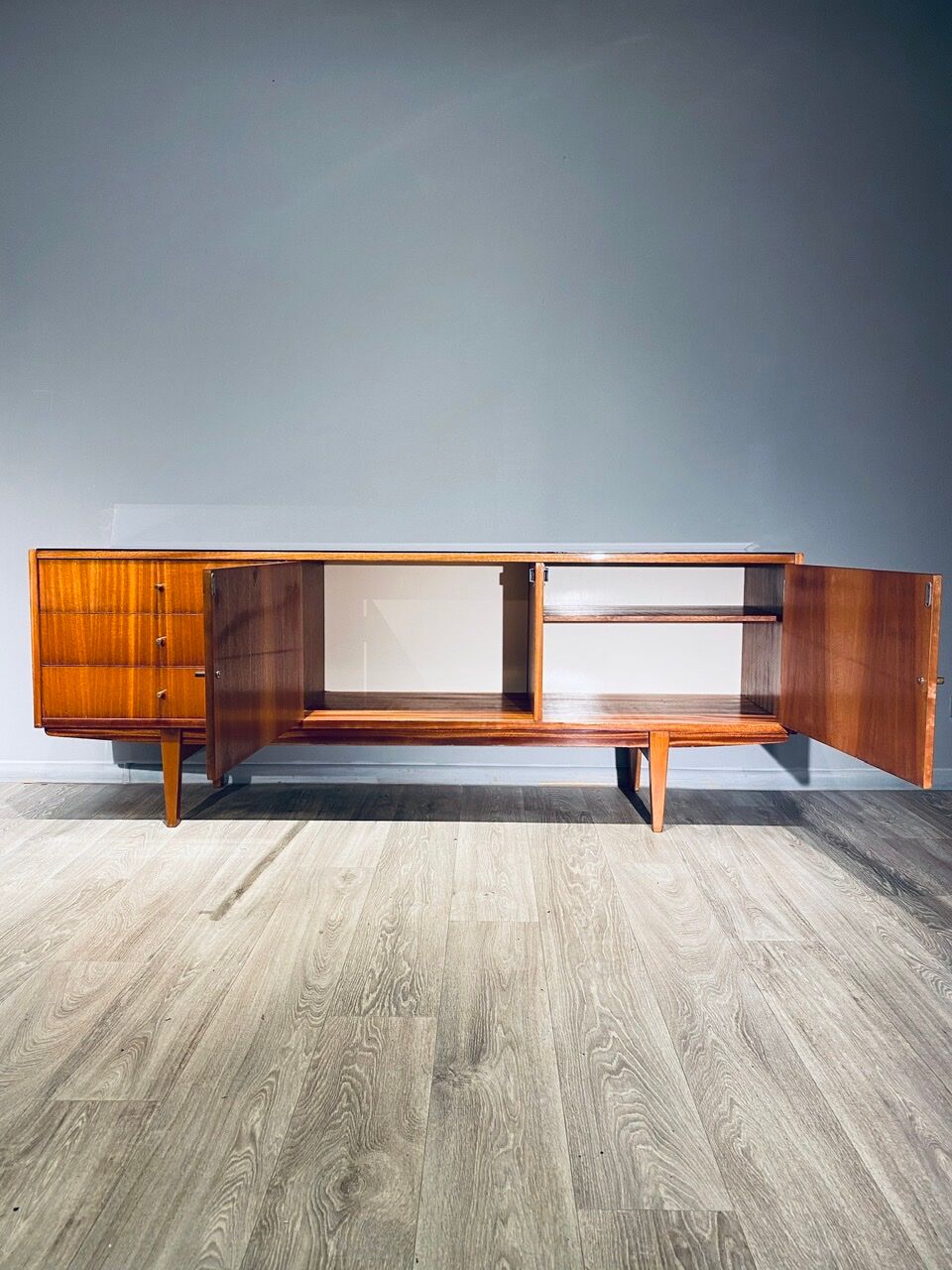 Enfilade avec tiroirs et étagères vintage 60