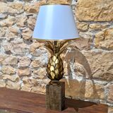 Pineapple lamp