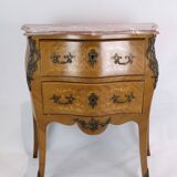Chest of drawers made in walnut with marble top from 1860s