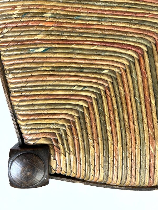 Chaise de nourrice ancienne en bois et paille – dossier ajouré à barreaux c