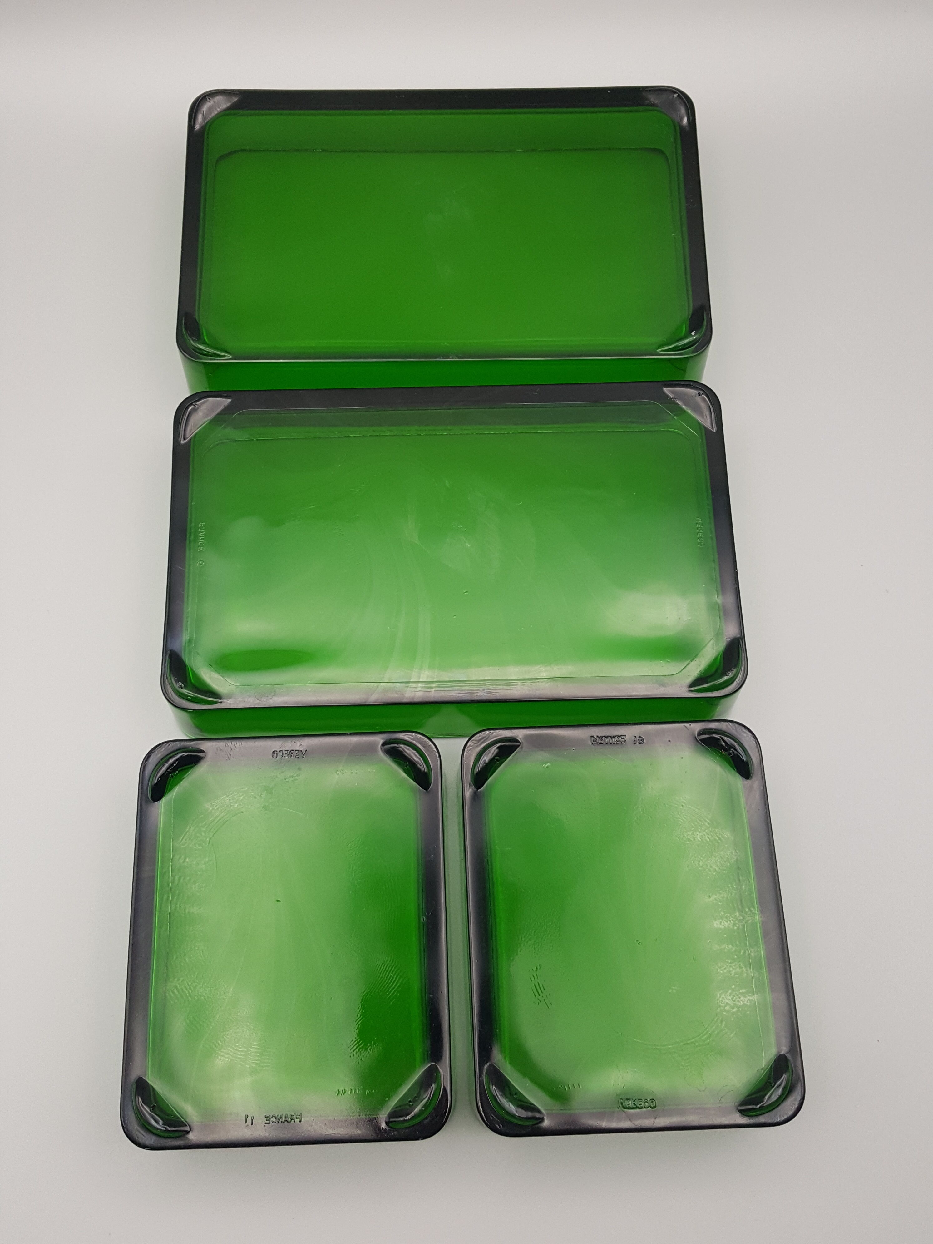 Ravines Vereco stackable rectangular vintage 60s 70s