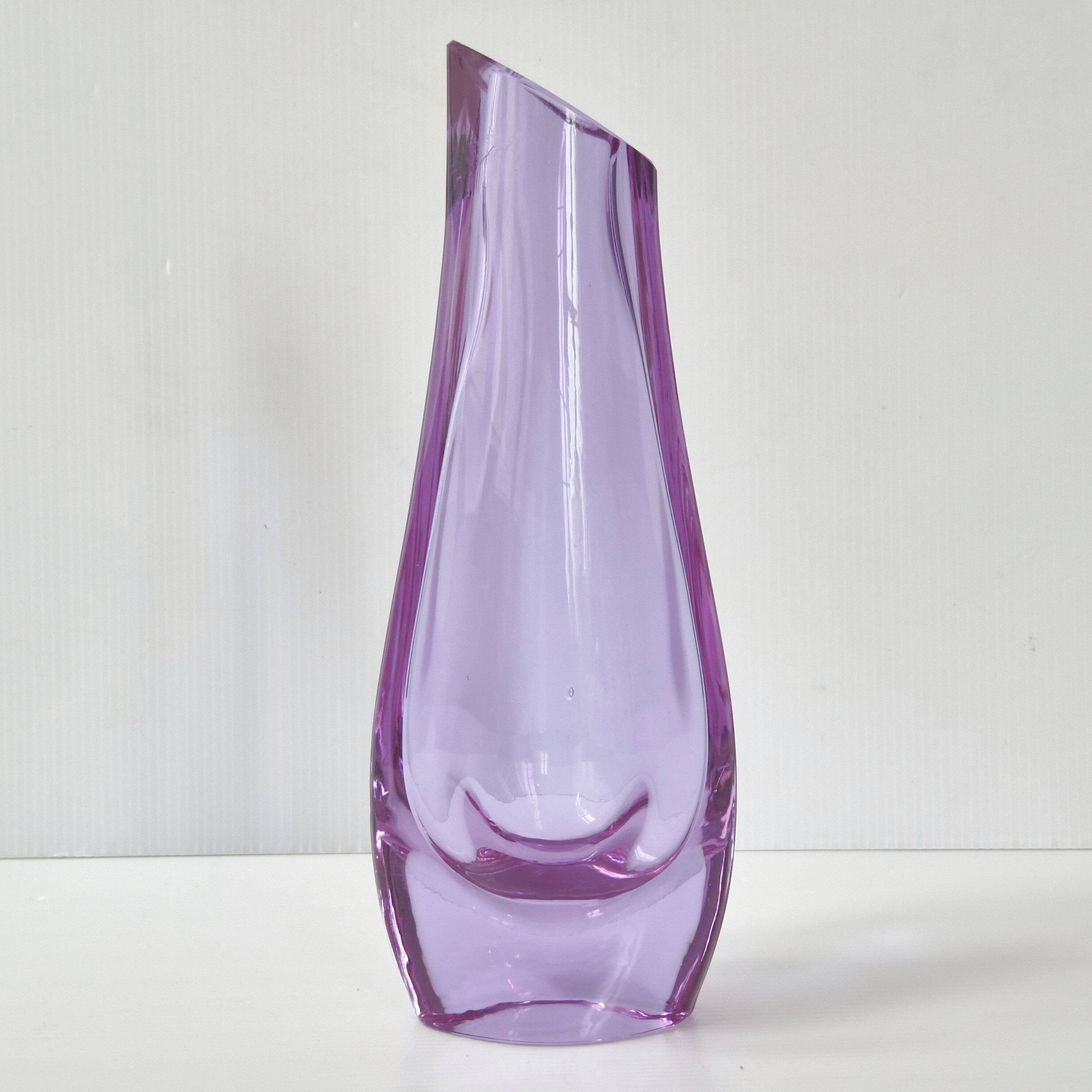 Vintage 1960 glass vase