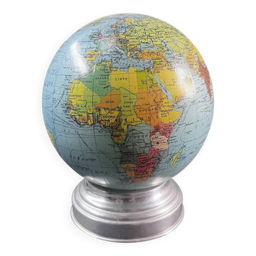 Globe terrestre lumineux 1962