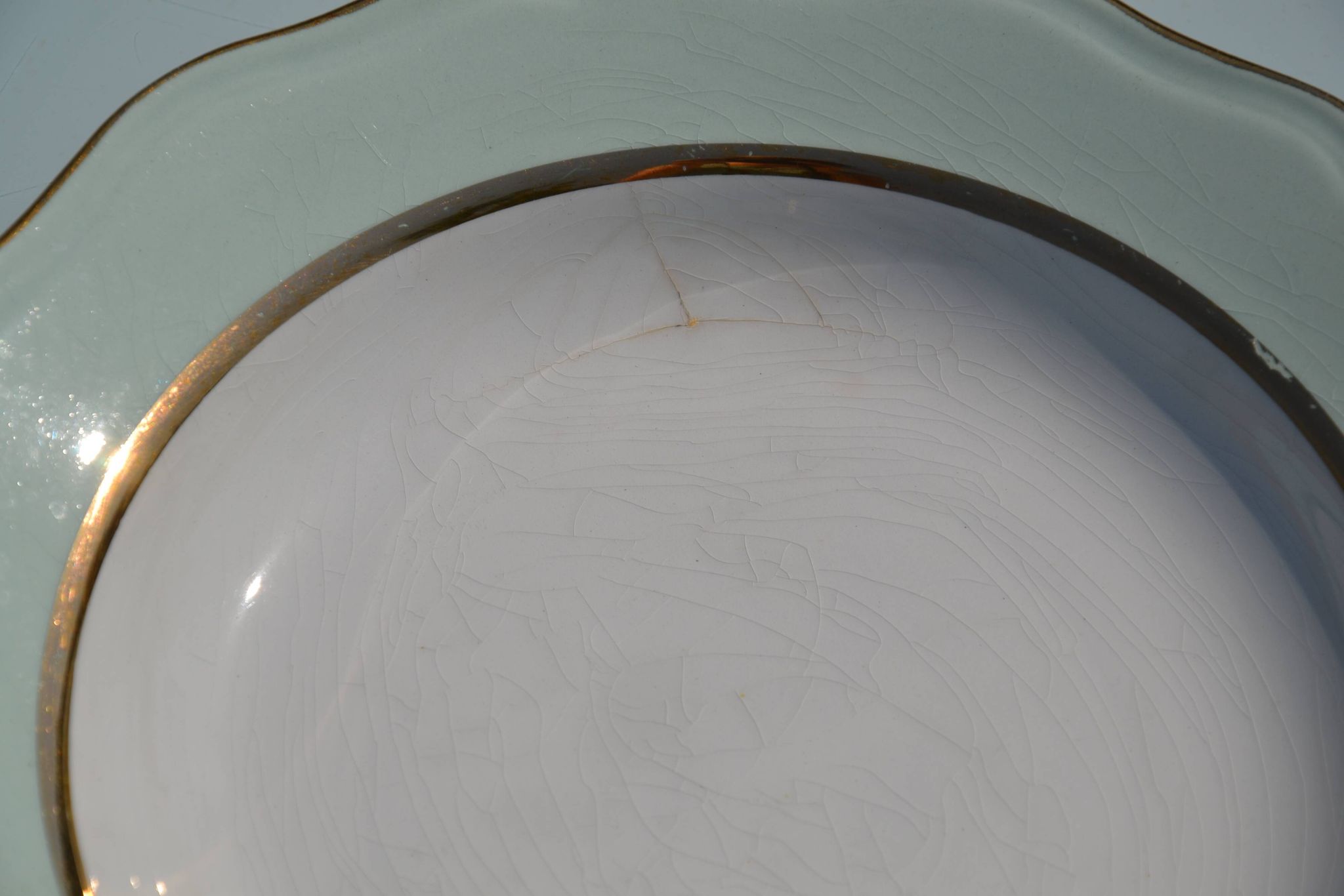 12 assiettes creuses vertes "l'amandinoise"