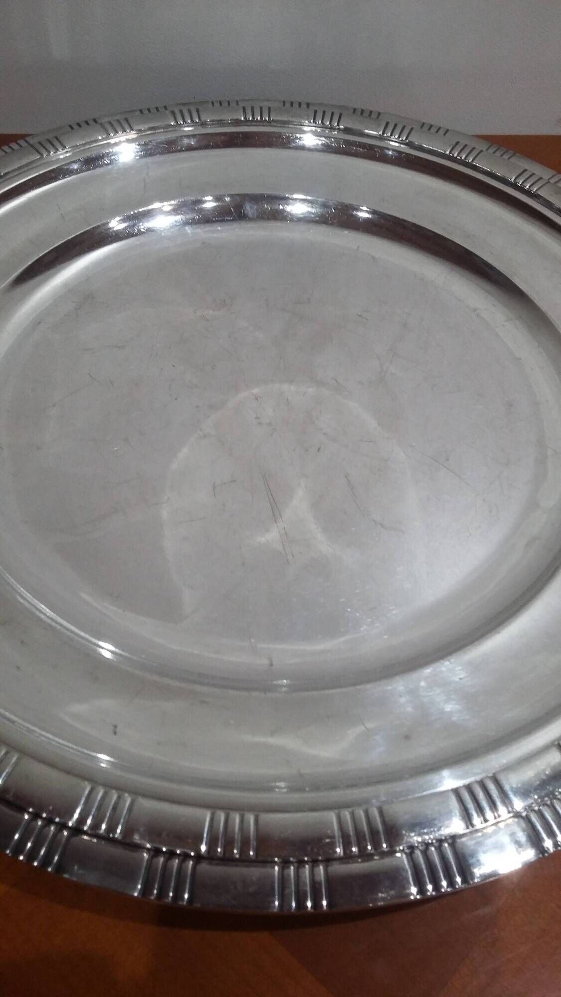 Very Pretty Set of 2 Round Silver-Plated Metal Dishes, Art Deco Orbrille
