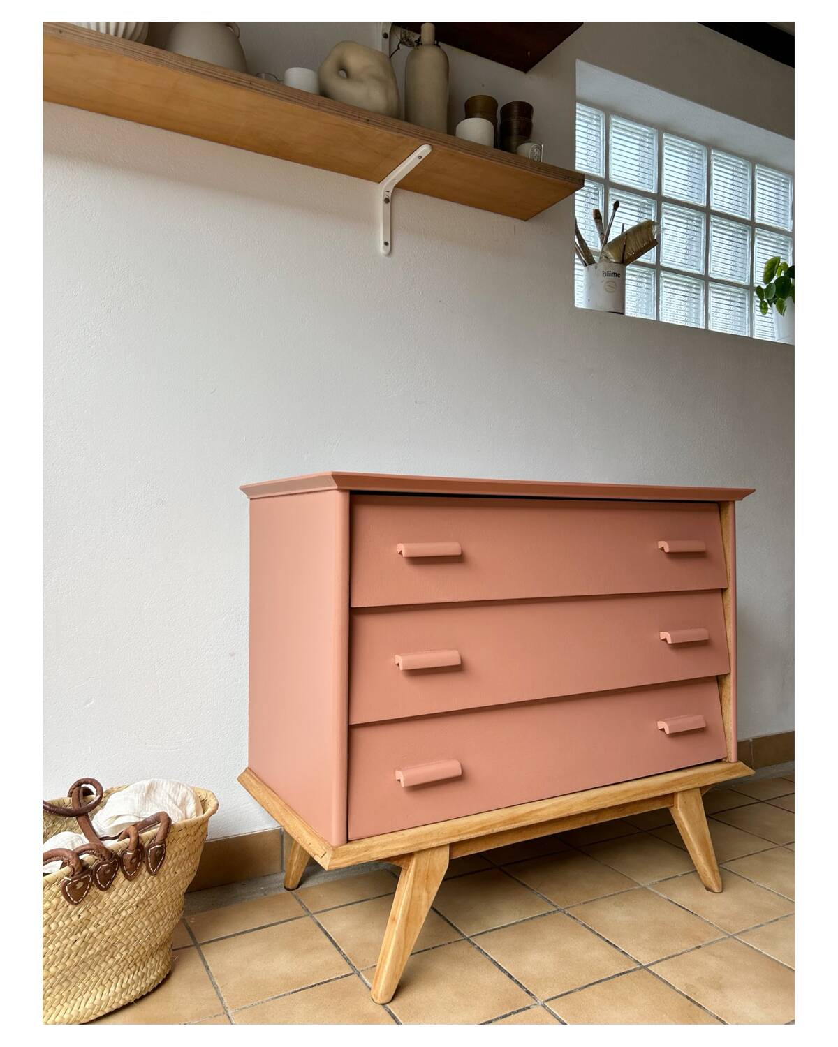 Vintage chest of drawers