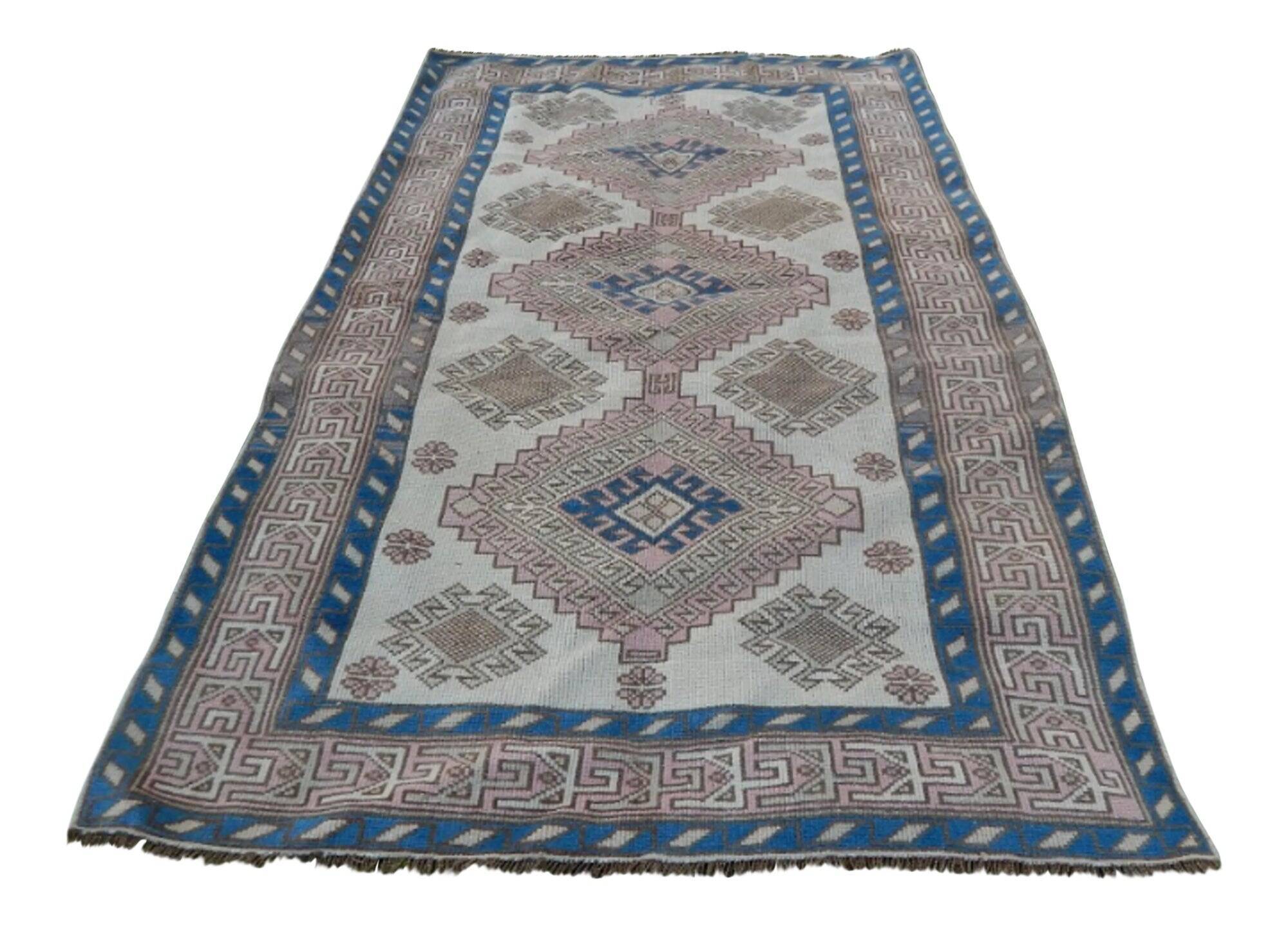 Tapis turc vintage fait main 134x203 cm