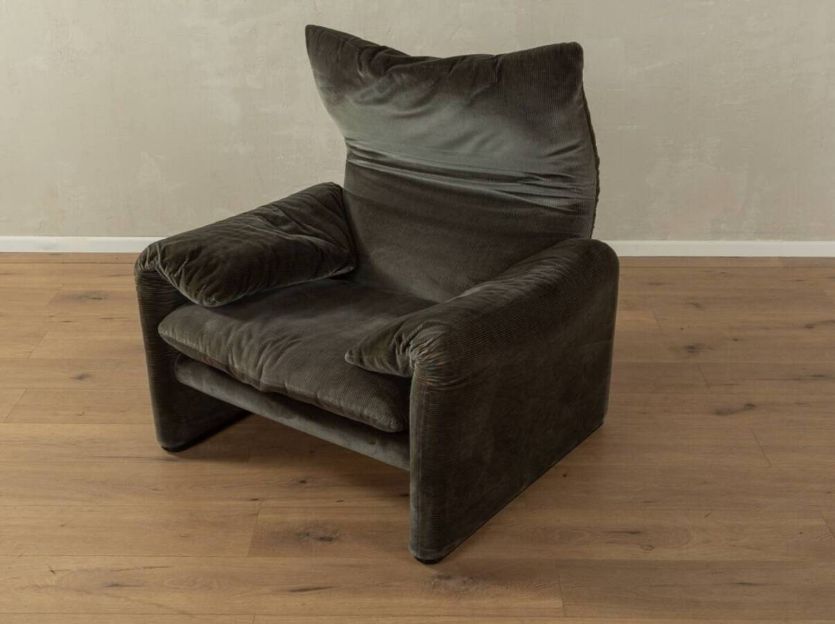 "Fauteuil Maralunga 675"