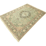 1960s carpet, 240 x 335