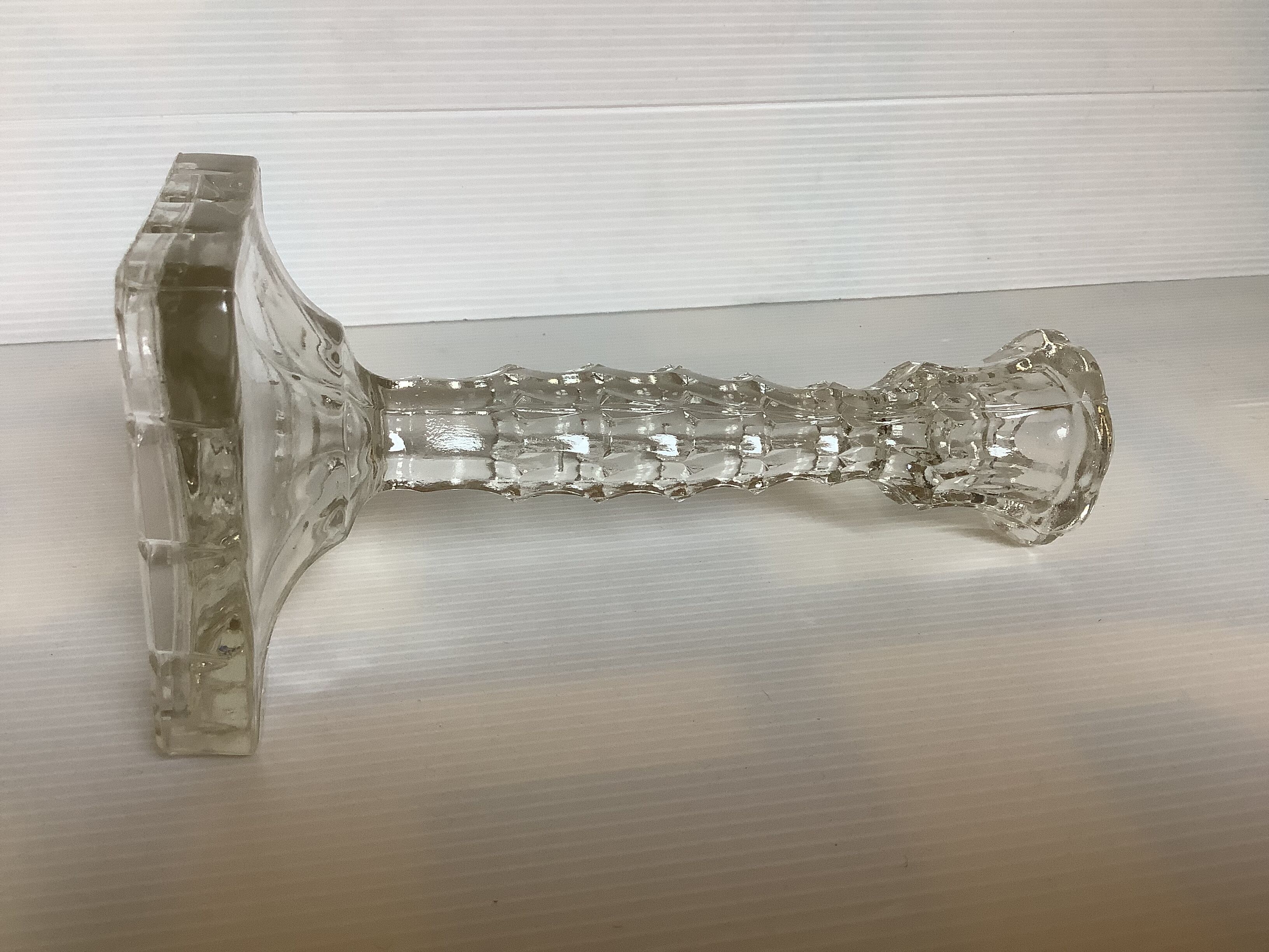 Bougeoir carré verre moulé