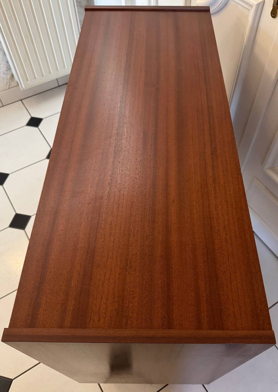 Vintage Scandinavian sideboard/sideboard