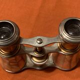 Mother-of-pearl theater binoculars