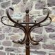 Porte-manteaux sur pied vintage perroquet 70s bois courbé french coat rack Perroquet bentwoo