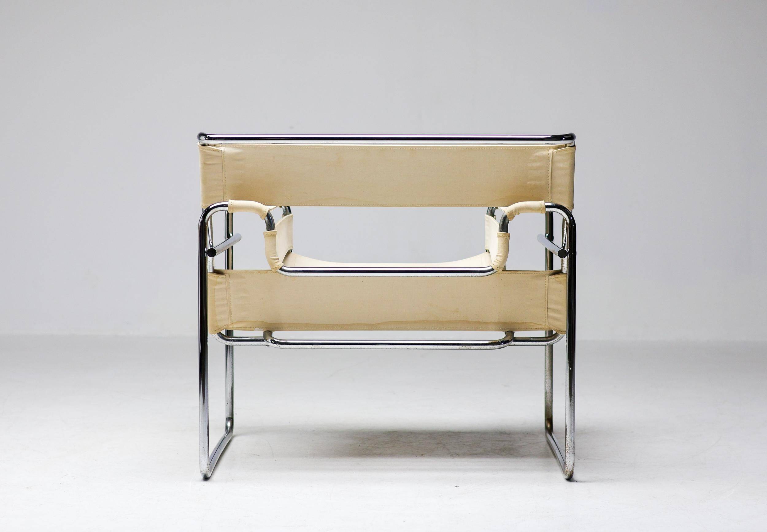 Fauteuil modèle B3 "Wassily" de Marcel Breuer, Gavina