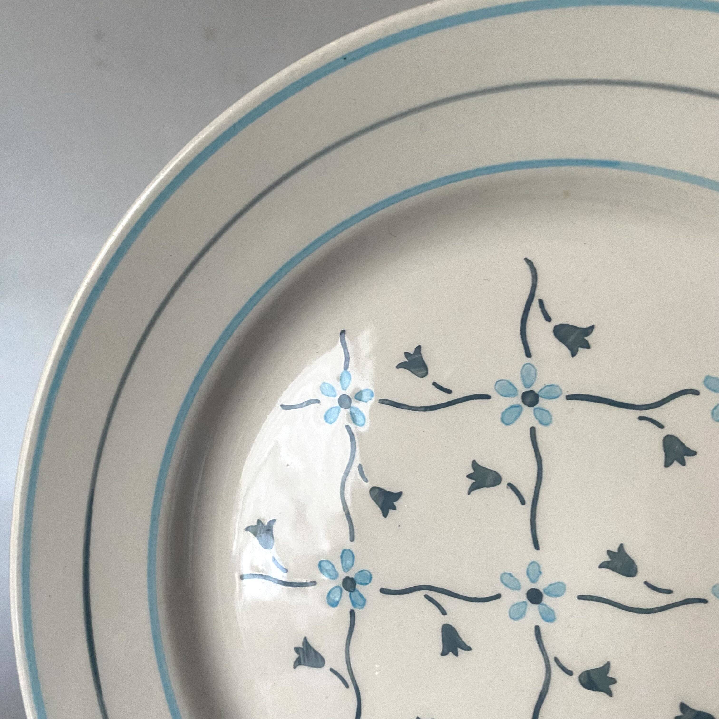 Lunéville dessert plates, flowers, Fontainebleau decor