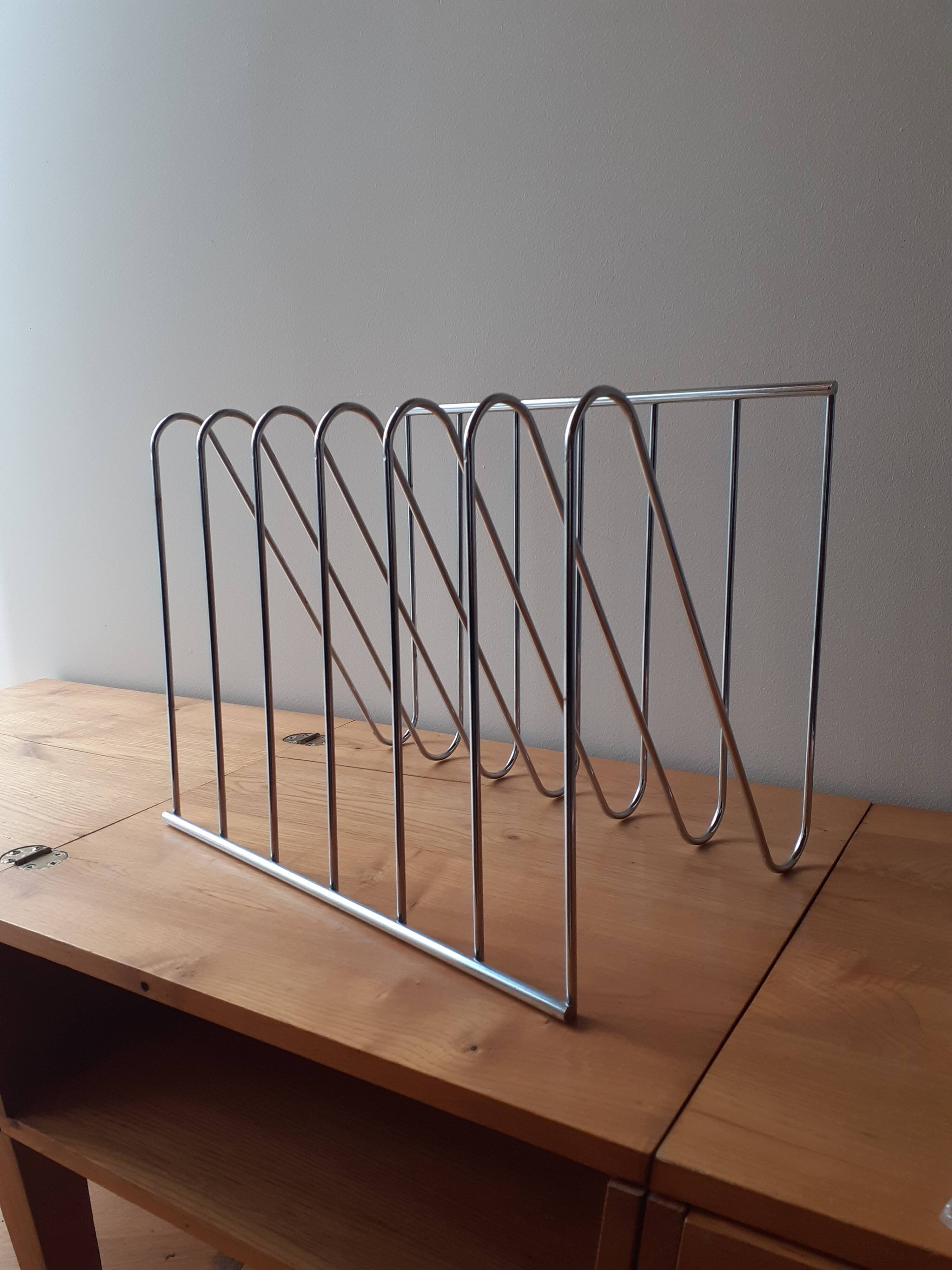 Magazine or vinyl holder - chrome steel design