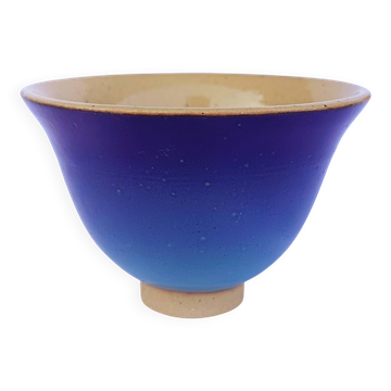 Blue glazed stoneware bowl on a foot, signed SP, Puisaye.