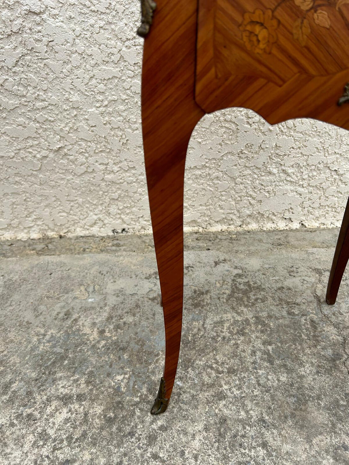 Pair of Louis XV style bedside tables in rosewood