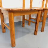 Suite de 4 fauteuils en pin des années 60 70