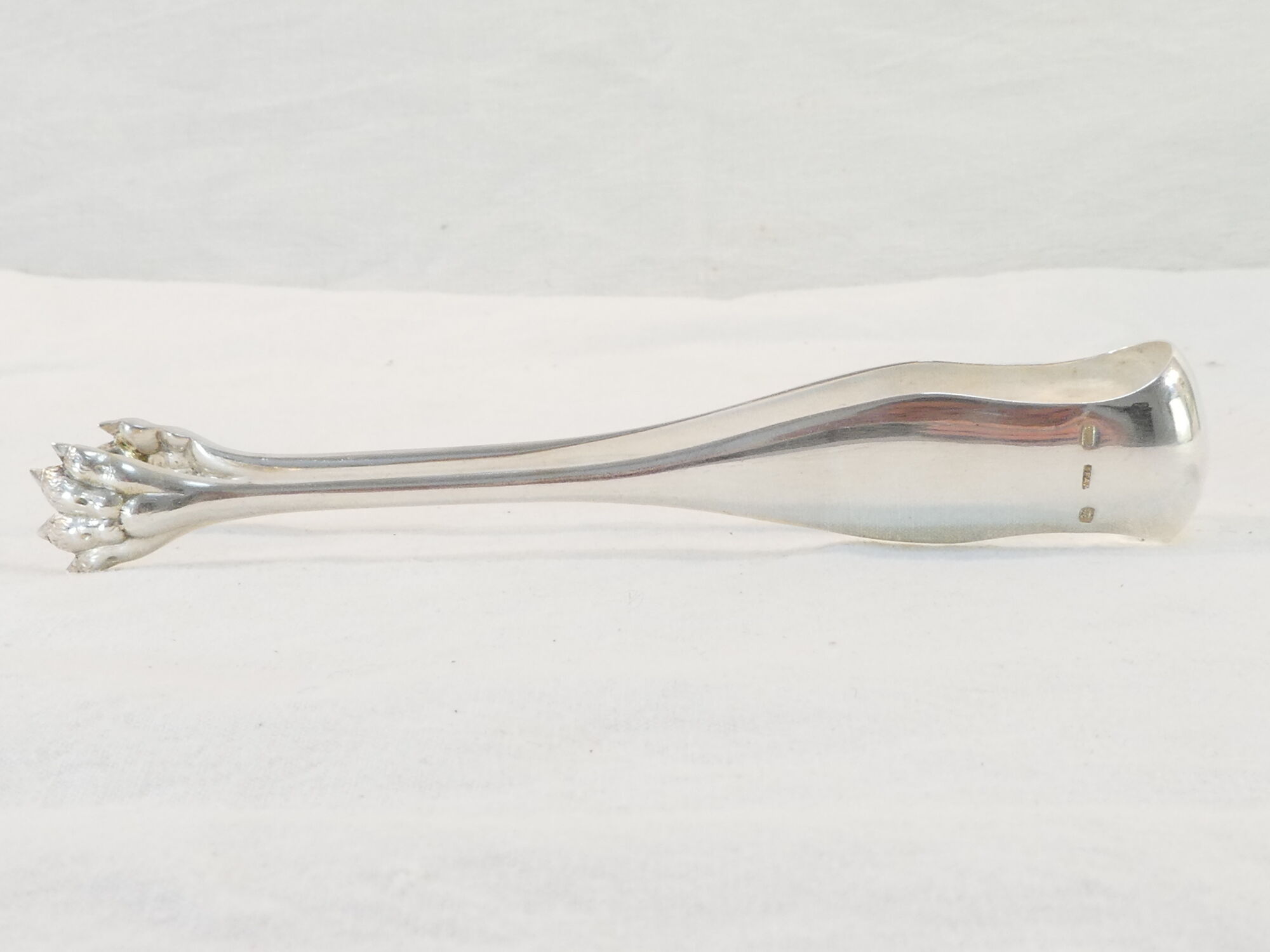 Sugar/Glacon Clamp SFAM in silver metal lion's claw
