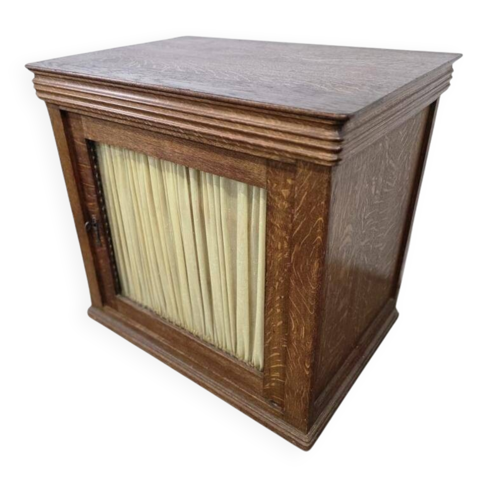 Vintage deep wooden display cabinet / mini cabinet
