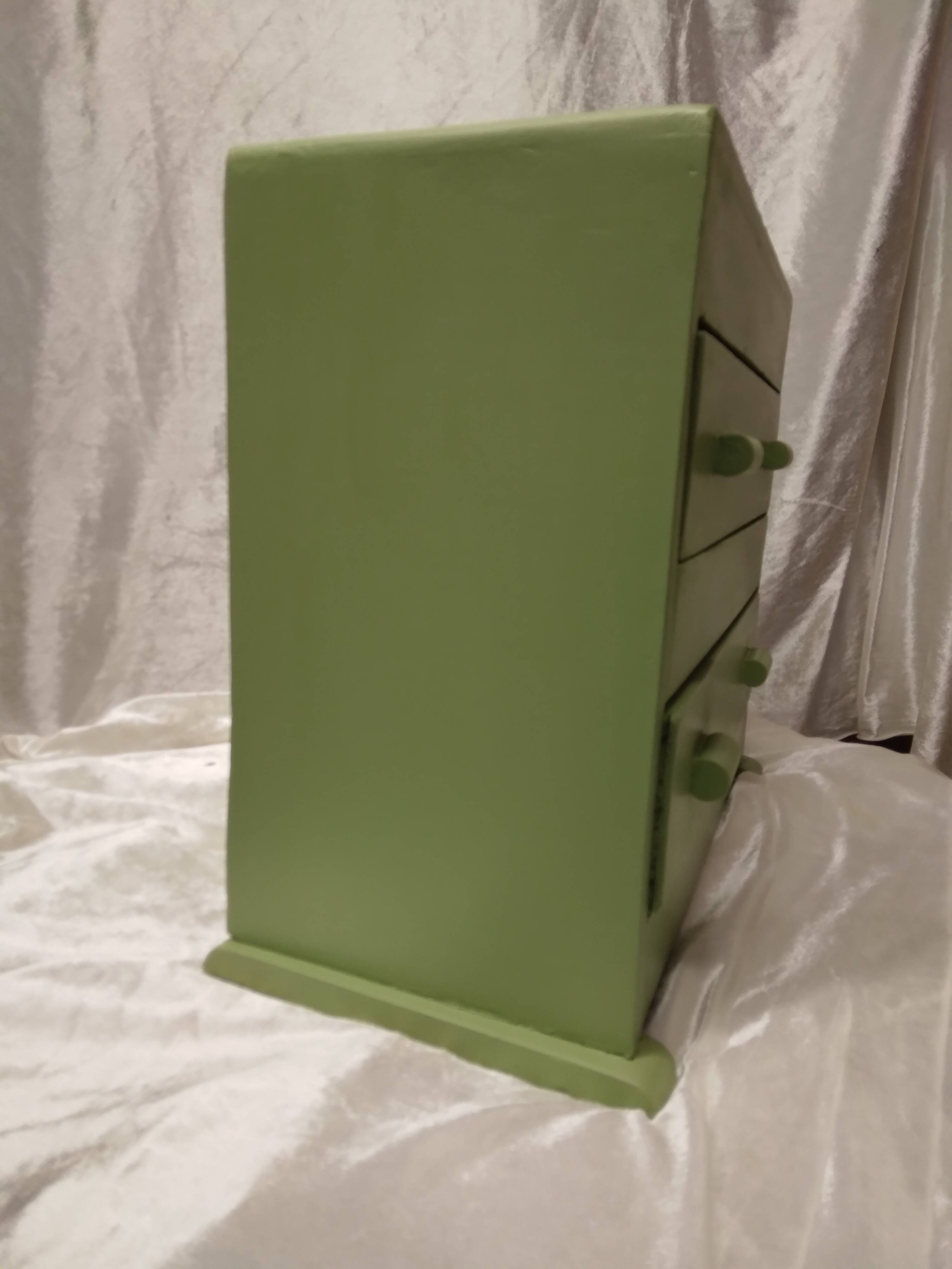 chest of drawers from the 50s and 60s