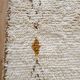 Large Moroccan rug made of natural wool, dimensions 250x150 cm, handmade.