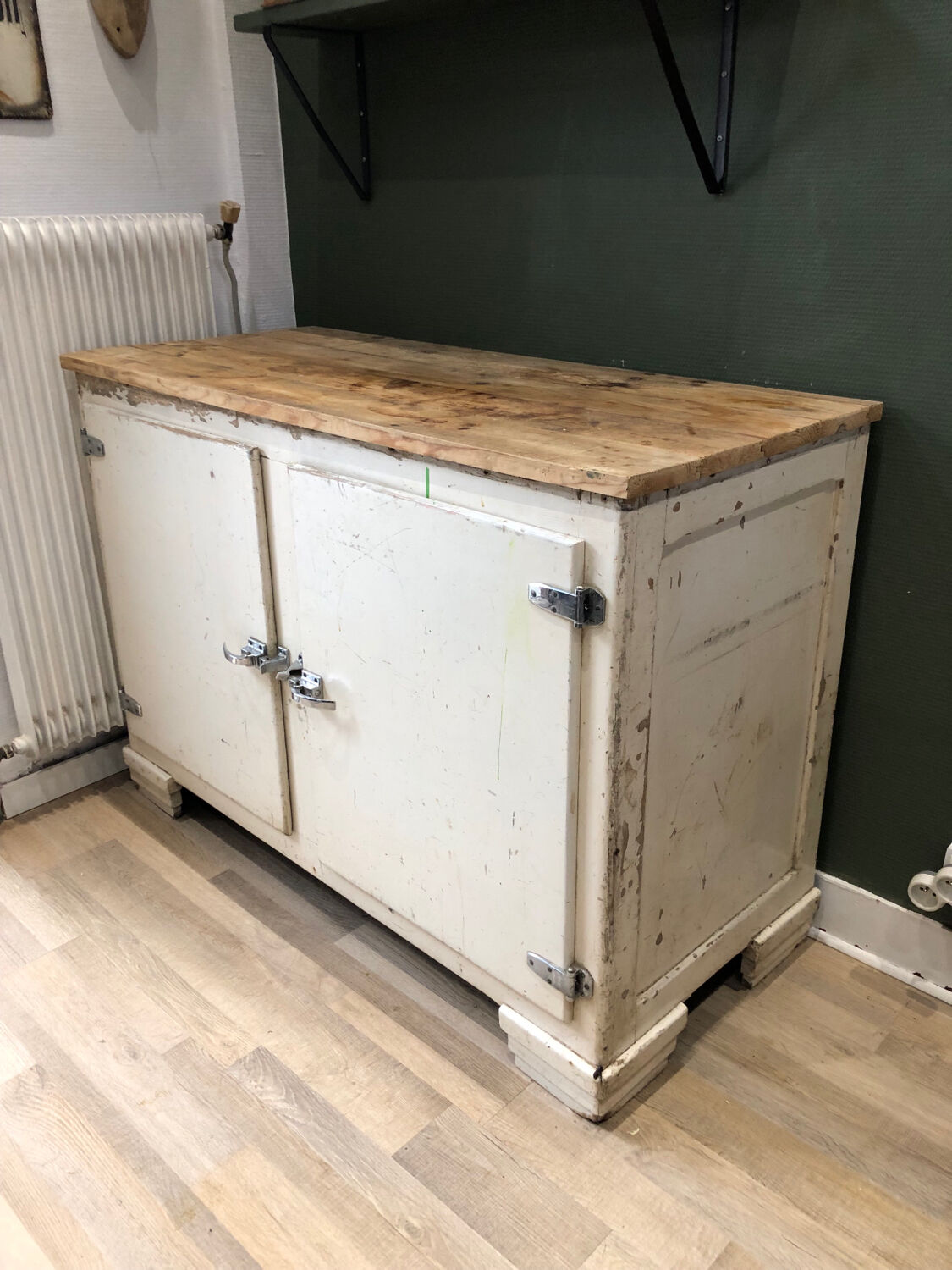 Old fridge/storage unit
